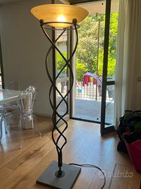 Lampada Terzani, ferro battuto e vetro di murano