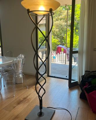 Lampada Terzani, ferro battuto e vetro di murano