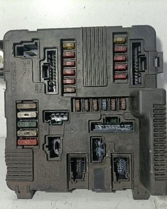 BODY COMPUTER RENAULT Megane ll Serie 8200306033 K