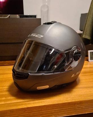 Casco modulare