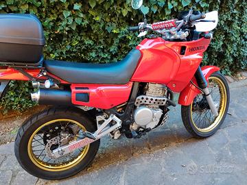 Honda dominator nx 