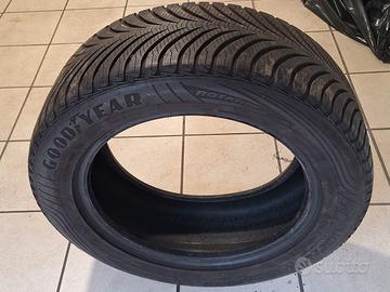 Good Year 225/55/R17 4 stagioni 