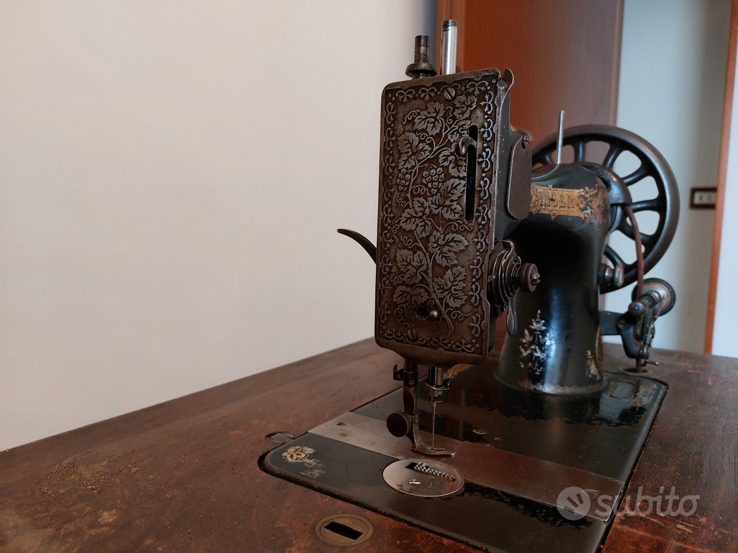 Macchina da cucire Singer. Singer Manufacturing Co. - Asta Antiquariato  Giugno