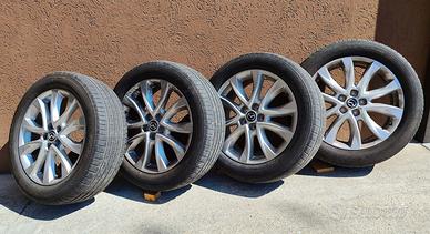 Set di gomme e cerchi da 19" Mazda CX5