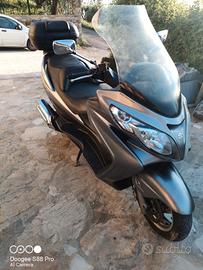SUZUKI BURGMAN 400