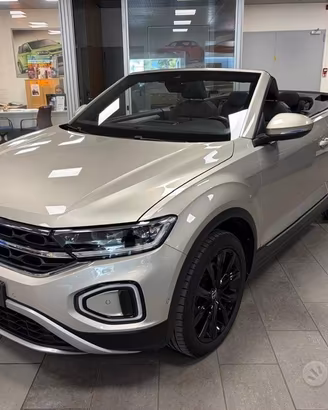VOLKSWAGEN T-Roc Cabrio 1.5 Benzina 150cv. Cambi