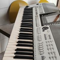 Tastiera Yamaha psr s910