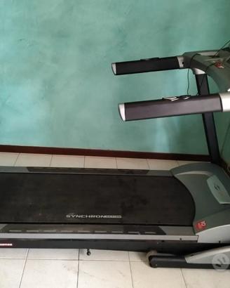Tapis Roulant XT900 HRC BT semi-nuovo