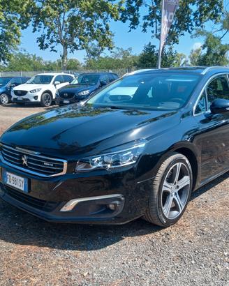 Peugeot 508 BlueHDi 180 EAT6 S&S SW Allure