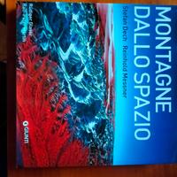 Libro di Reinhold Messner: Montagne dallo spazio