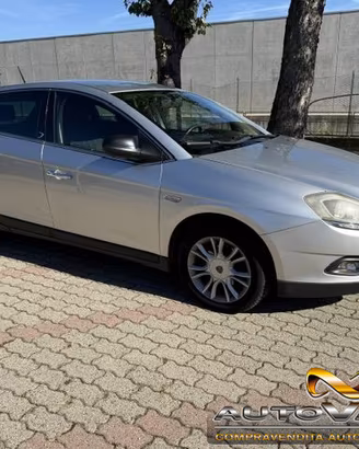 LANCIA Delta 1.6 MJT DPF Silver