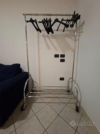 Stand appendiabiti in acciaio cromato