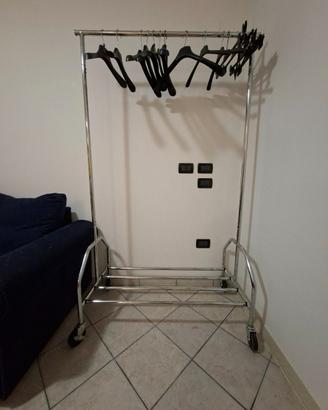 Stand appendiabiti in acciaio cromato