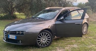 cerchi 18 o 17 originali alfa 159 a razze