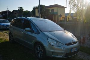  Ford SMax anno 2009 motore 2.000 140cv Tit