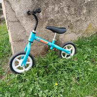 bicicletta equilibrio senza pedali