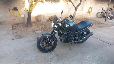 Ducati Monster 750 - 2001