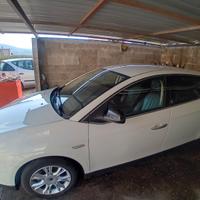 Lancia delta 1.4 T-jet GPL 2013