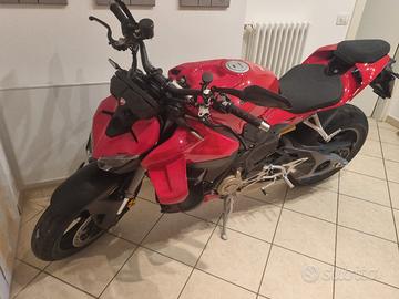 Ducati Streetfighter 2026