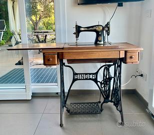 Singer 15K anno 1931 con mobile