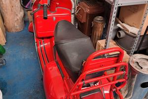 Piaggio Vespa P 200 E