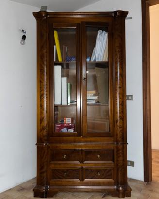 Vetrina in stile