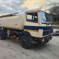 MERCEDES-BENZ 1517 cisterna carburante