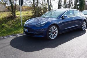 Tesla Model 3 Perfomance