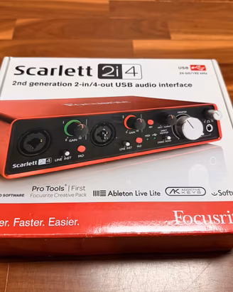 Scheda audio USB Focusrite Scarlett 2i4