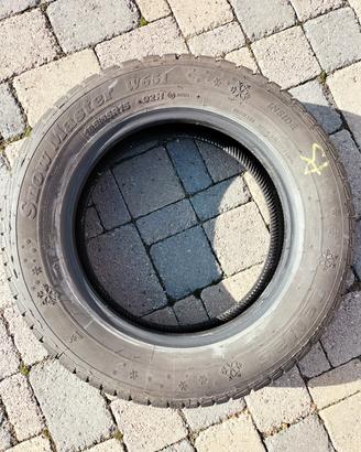 n. 4 pneumatici invernali 185/65 R15