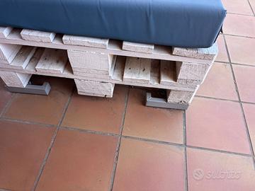 Divano esterno pallet