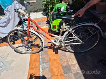 bicicletta stile graziella