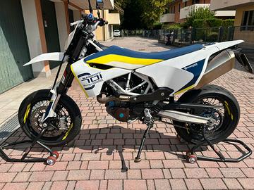 Husqvarna 701 SM