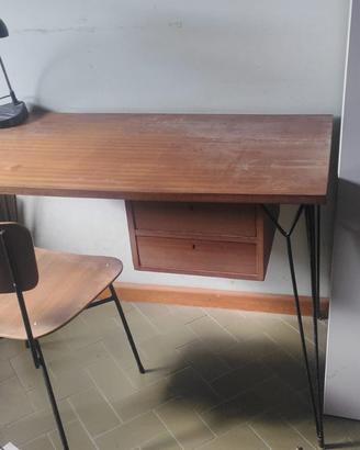 Scrivania modernariato