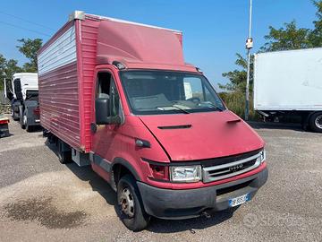 Iveco daily 35C12 (MOTORE NON FUNZIONANTE)