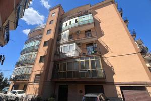 BOX A TORRE DEL GRECO