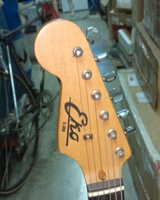 eko Stratocaster chitarra elettrica  mancina 