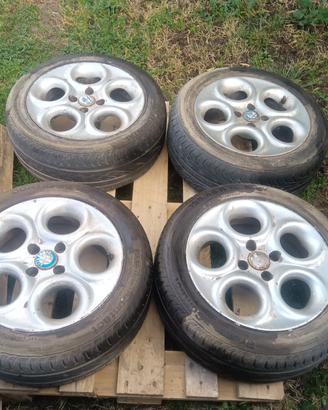 cerchi in lega alfa romeo 