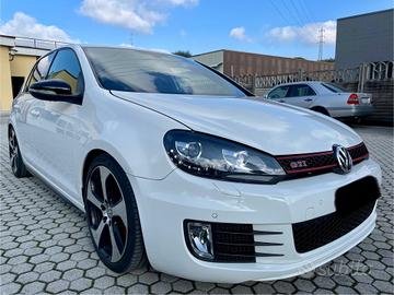 Volkswagen Golf 2.0 GTI DSG 5p. *SOLO 85000 Km*