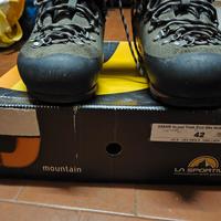 Scarponi trekking La Sportiva Nepal Trek Evo GTx