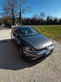 Volkswagen Golf 7 R-Line 1.0 TSI 116cv DSG Sport