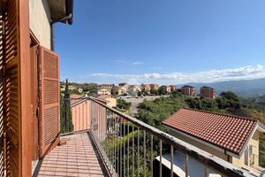 4 LOCALI A DIPIGNANO