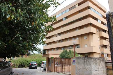 2 LOCALI A PALERMO