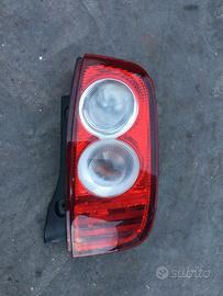 Stop/Fanale Posteriore dx Nissan Micra 26550BC500