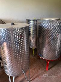 Botti inox da 200 lt come nuove