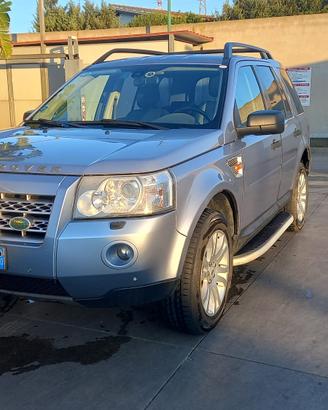 Freelander 2 modello hse td 4 con interni in pelle