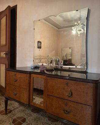 Comó d'epoca (anni '40/'50)+comodini+abat jour