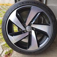 Nr 1 Ruota Originalem Volkswagen R18 Milton Keynes