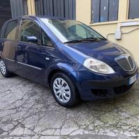 Lancia Musa 1.4 16v Platino Plus