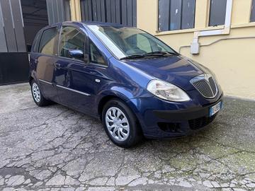 Lancia Musa 1.4 16v Platino Plus